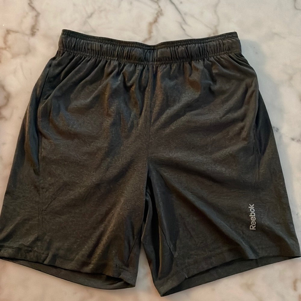 Reebok Men’s Short with Pockets- Medium Size